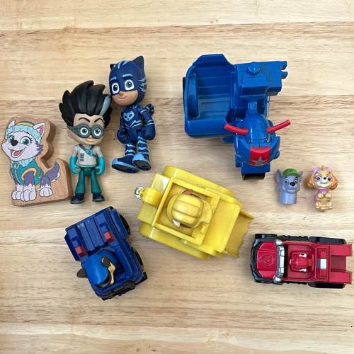 Paw patrol masks - &, pj